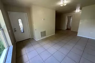 3613 E Chelsea St, Tampa, FL 33610 - Photo 15