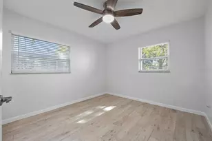 4038 Harrisburg, Saint Petersburg, FL 33703 - Photo 23
