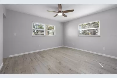 4038 Harrisburg, Saint Petersburg, FL 33703 - Photo 17
