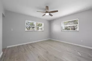 4038 Harrisburg, Saint Petersburg, FL 33703 - Photo 17