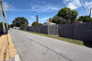 2447 Arthur St, Hollywood, FL 33020 - Photo 33