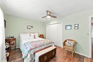 1405 Hacienda Dr, Sun City Center, FL 33573 - Photo 23