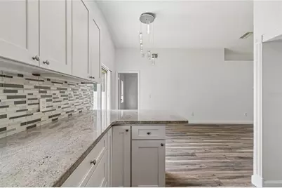 2604 W Kirby Street, Tampa, FL 33614 - Photo 15