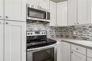 2604 W Kirby St, Tampa, FL 33614 - Photo 13