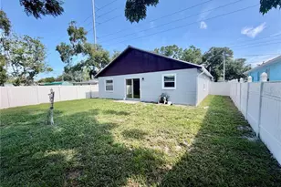 2604 W Kirby St, Tampa, FL 33614 - Photo 15