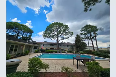 247 Thorn Tree Place #247, Brandon, FL 33510 - Photo 13