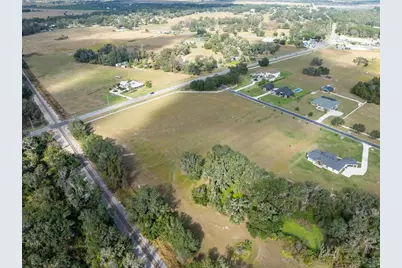 103 Alafia Estates Lane, Plant City, FL 33567 - Photo 7