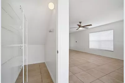 10604 Lakeside Vista Drive, Riverview, FL 33569 - Photo 11
