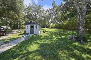 16109 Indian Mound Rd, Tampa, FL 33618 - Photo 5