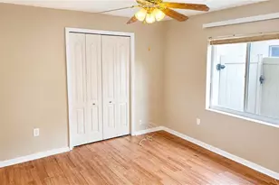 12021 68th St, Largo, FL 33773 - Photo 17