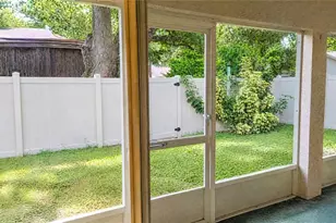 12021 68th St, Largo, FL 33773 - Photo 27