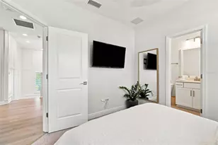 312 35th Ave NE, Saint Petersburg, FL 33704 - Photo 63