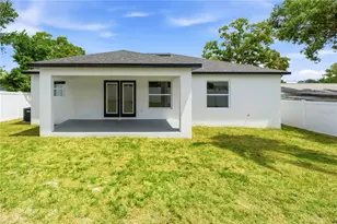 4250 Oak Bluff Ave, Holiday, FL 34691 - Photo 9