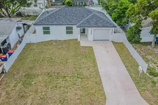 4250 Oak Bluff Ave, Holiday, FL 34691 - Photo 3