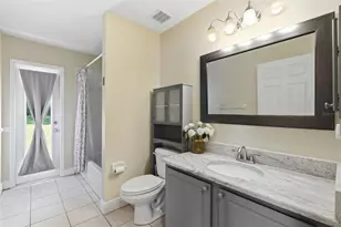 4704 Red Warbler Ln, Valrico, FL 33596 - Photo 37