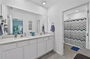 472 Mangrove Shade Cir, Apollo Beach, FL 33572 - Photo 47