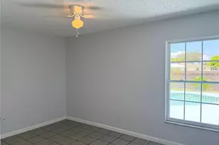208 Flamingo Dr, Apollo Beach, FL 33572 - Photo 9