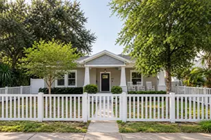 655 12th Ave S, Saint Petersburg, FL 33701 - Photo 1