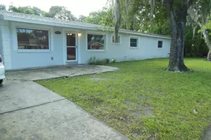 13423 121st St, Seminole, FL 33778 - Photo 1