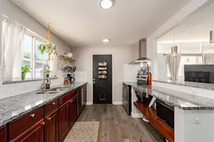 851 65th Ave S, Saint Petersburg, FL 33705 - Photo 13