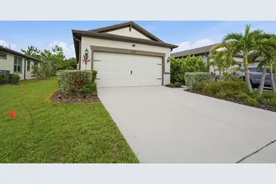6352 Mooring Line Circle, Apollo Beach, FL 33572 - Photo 3