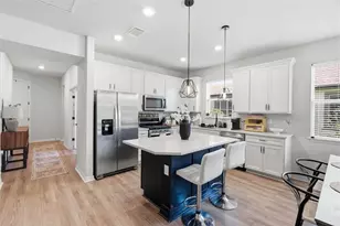 6352 Mooring Line Cir, Apollo Beach, FL 33572 - Photo 17