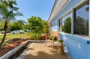 2373 Forest Dr, Clearwater, FL 33763 - Photo 5