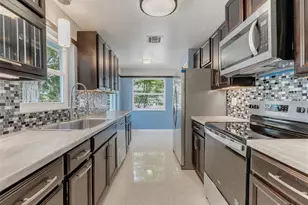 2373 Forest Dr, Clearwater, FL 33763 - Photo 15