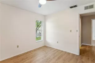 10681 Seminole Forest St E, Seminole, FL 33778 - Photo 37