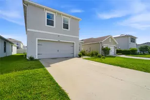 32745 Pez Landing Ln, Wesley Chapel, FL 33543 - Photo 3