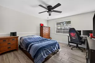 11280 Freedom Ct, Seminole, FL 33772 - Photo 21