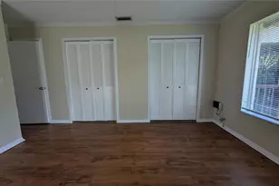 8605 Champlain Ct, Tampa, FL 33614 - Photo 11