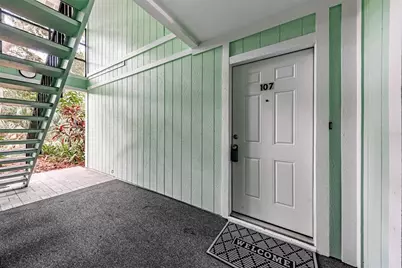 3295 Fox Chase Circle N #107, Palm Harbor, FL 34683 - Photo 5