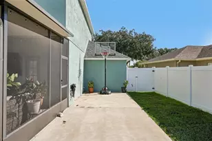 205 Rosana Dr, Brandon, FL 33511 - Photo 35