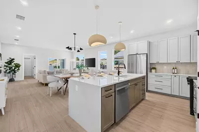 4410 4th Avenue S, Saint Petersburg, FL 33711 - Photo 5