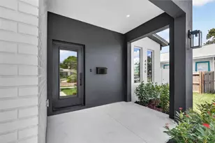 4410 4th Ave S, Saint Petersburg, FL 33711 - Photo 3