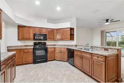 5306 Waterleaf Court, Valrico, FL 33596 - Photo 17