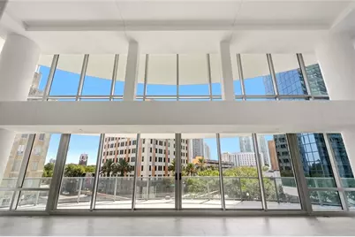 400 Central Avenue #407, Saint Petersburg, FL 33701 - Photo 1