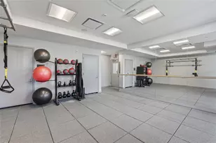 400 Central Ave, Saint Petersburg, FL 33701 - Photo 47