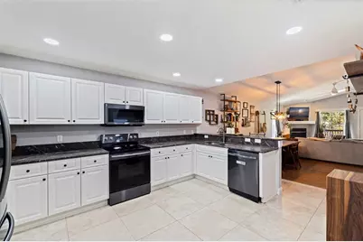 2462 14th Avenue N, Saint Petersburg, FL 33713 - Photo 17
