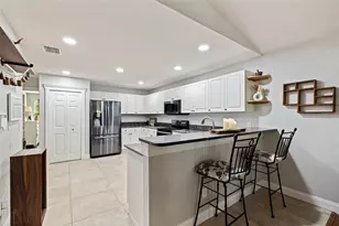 2462 14th Ave N, Saint Petersburg, FL 33713 - Photo 3
