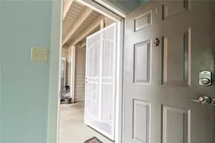 1400 Gandy Blvd N, Saint Petersburg, FL 33702 - Photo 23