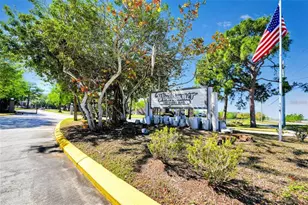 1400 Gandy Blvd N, Saint Petersburg, FL 33702 - Photo 1
