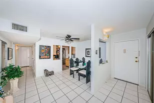 10365 Paradise Blvd, Treasure Island, FL 33706 - Photo 5