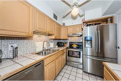 10365 Paradise Boulevard #16, Treasure Island, FL 33706 - Photo 17