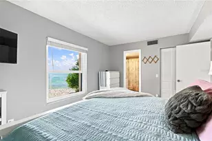 6177 Sun Blvd, Saint Petersburg, FL 33715 - Photo 17