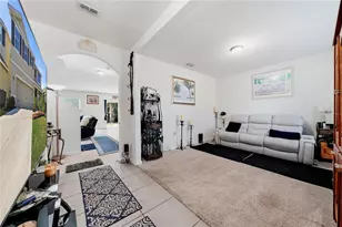 8128 Harwich Port Ln, Gibsonton, FL 33534 - Photo 5