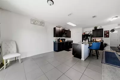 8128 Harwich Port Lane, Gibsonton, FL 33534 - Photo 9