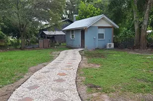 1703 E 29th Ave, Tampa, FL 33605 - Photo 11