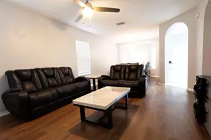 1610 Marsh Wood Dr, Seffner, FL 33584 - Photo 5